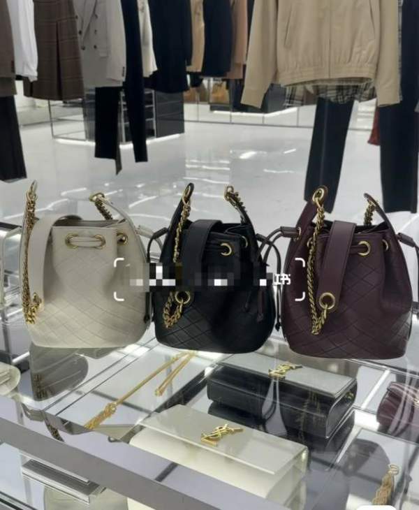 Picture of Saint Laurent Handbags _SKUfw212410800fw